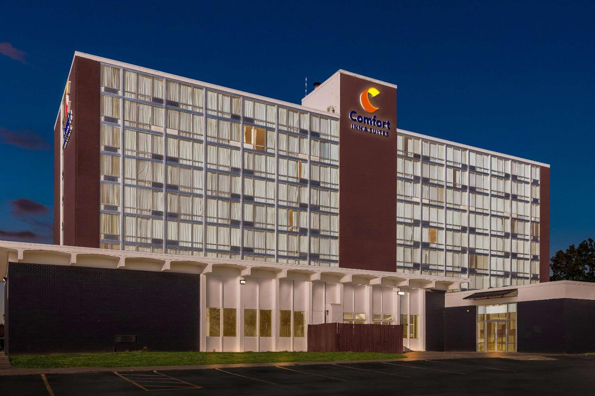 Comfort Inn & Suites Omaha Central Exterior foto